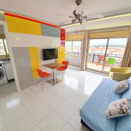 Apartamento En Salou Con Las Vistas Al Port Aventura Luaran gambar