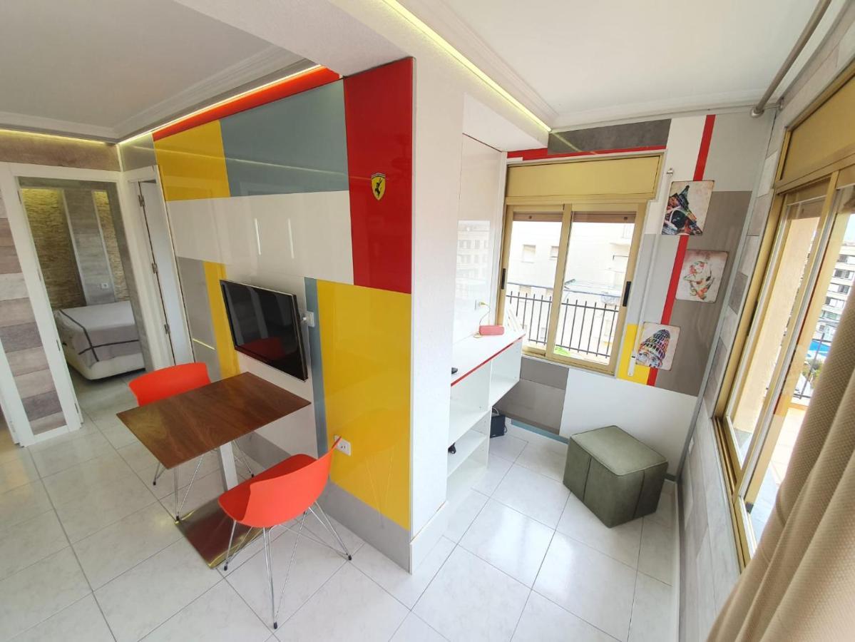Apartamento En Salou Con Las Vistas Al Port Aventura Luaran gambar