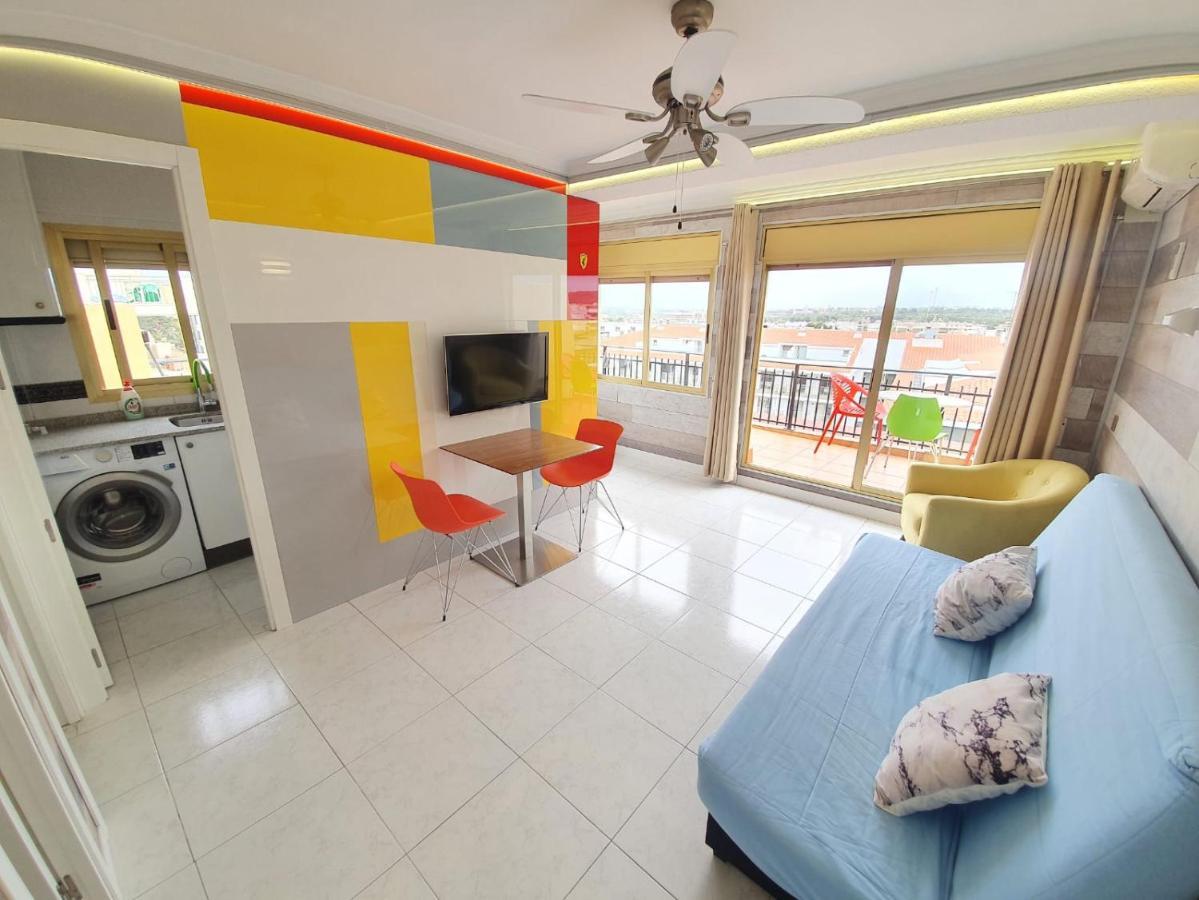 Apartamento En Salou Con Las Vistas Al Port Aventura Luaran gambar