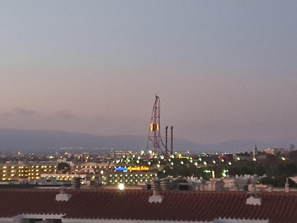 Apartamento En Salou Con Las Vistas Al Port Aventura Luaran gambar